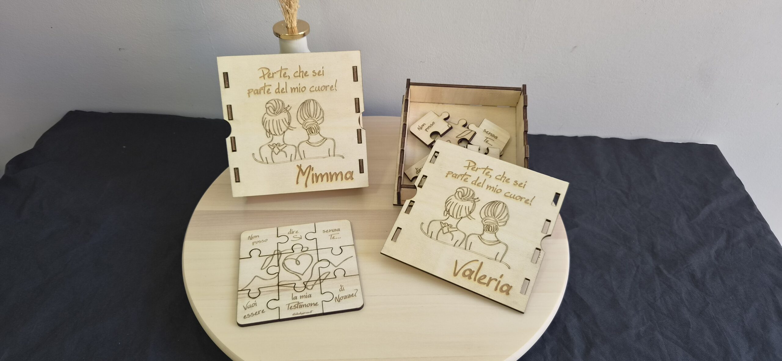 Box testimone con puzzle